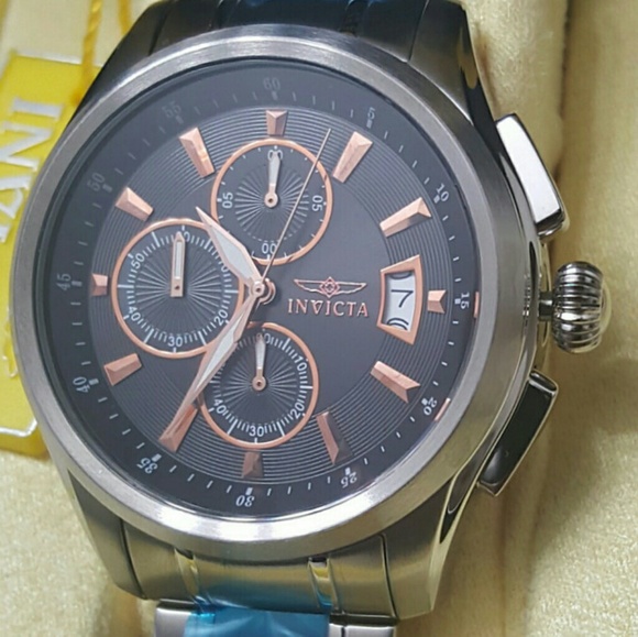 sale,NEW Invicta watch (1 left in stock)